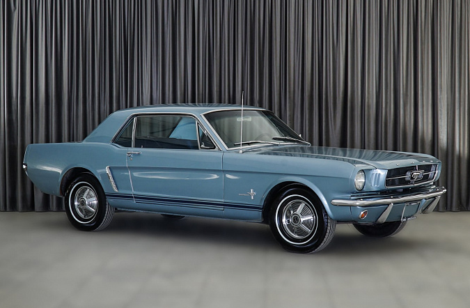 Четырёхколёсное непарнокопытное: как и почему Ford Mustang стал автомобильным символом нескольких эпох  